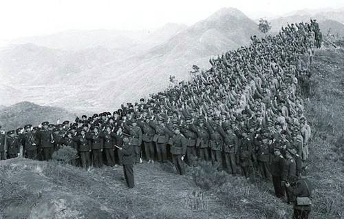 朝鲜战场上,这位从闽南小山村走出的大将军率领志愿军智守上甘岭