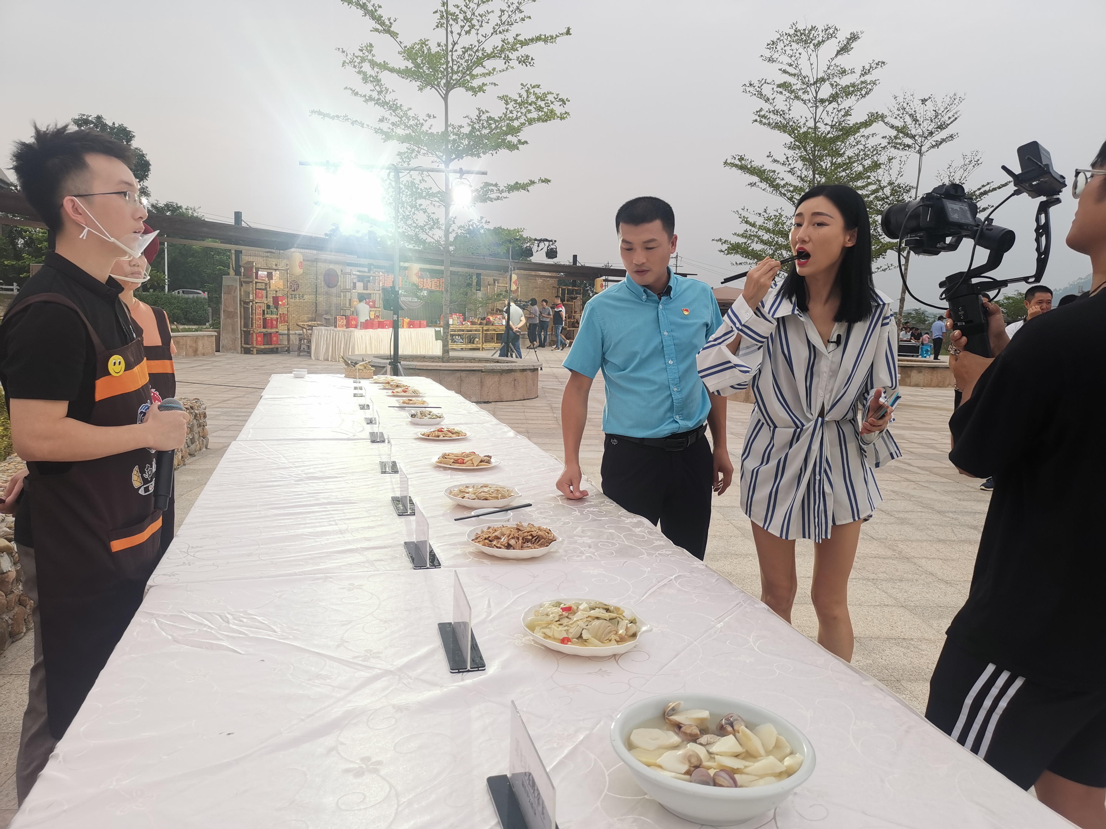 "品竹笋,赏竹海"漳浦县百场带货直播走进漳浦南浦乡