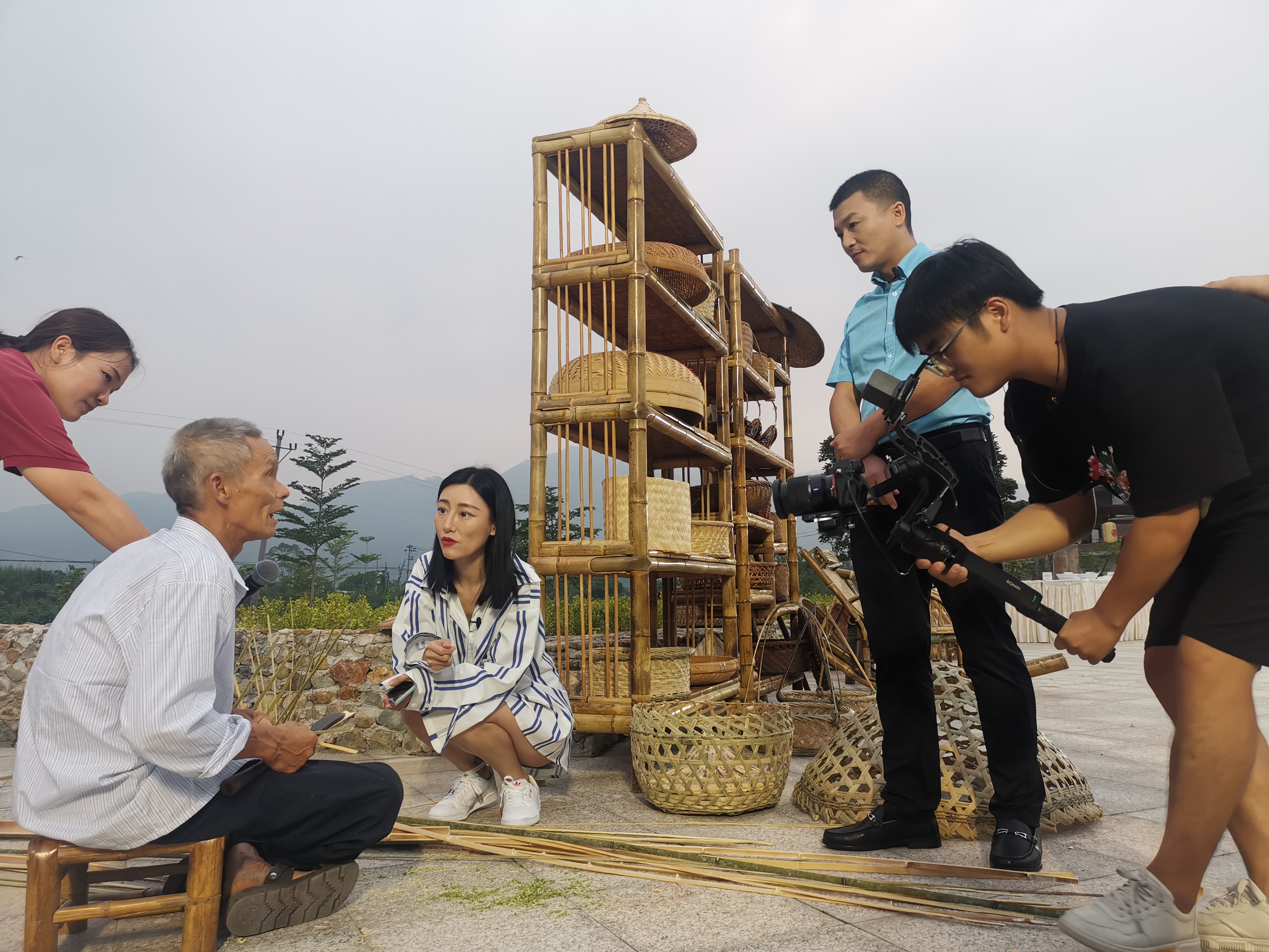 "品竹笋,赏竹海"漳浦县百场带货直播走进漳浦南浦乡