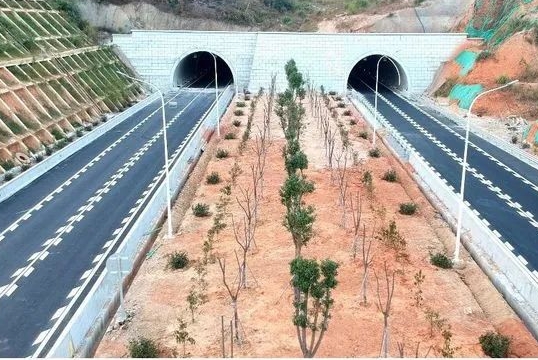 也是福建省2020年高速公路建设历程突破6000km的重要支撑