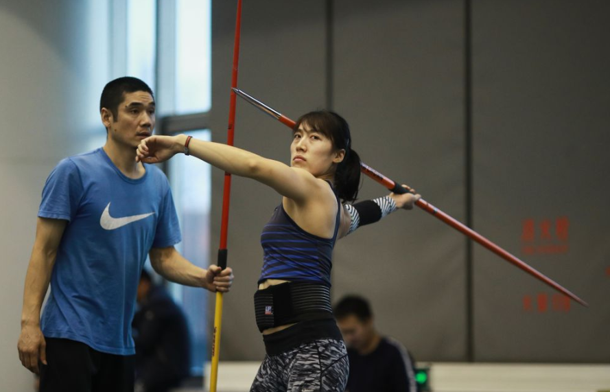 标枪女将吕会会冬训如同练三伏