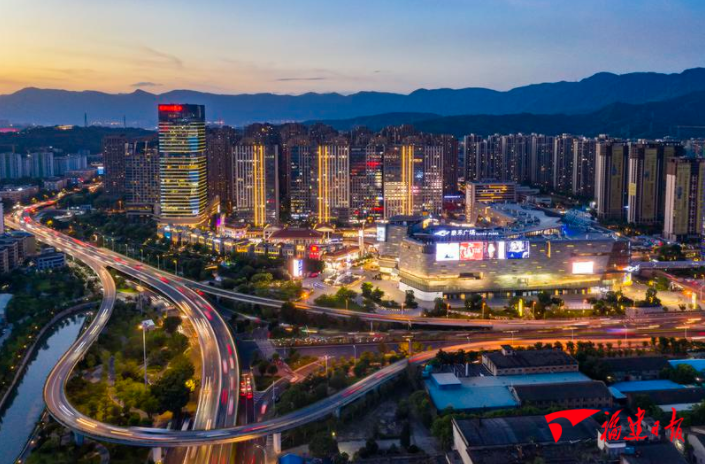 全国人大代表,福州市长尤猛军:加快建设现代化国际城市