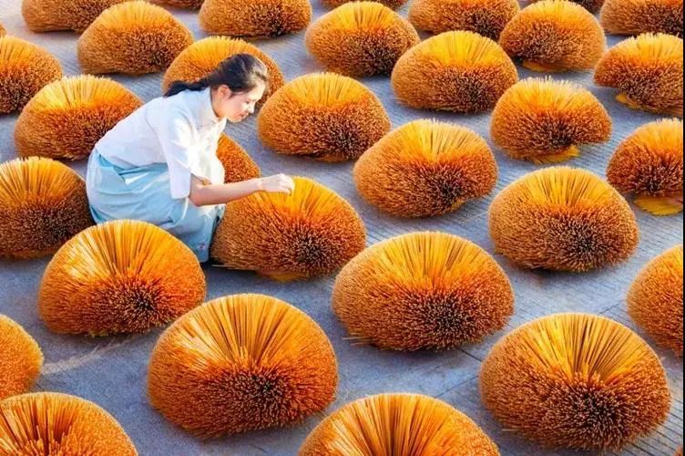 有一种畅销海内外的香料,叫"永春香"