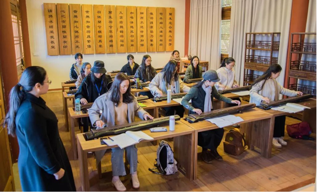 听琴弹琴学琴……来古琴村,做有"琴"人!