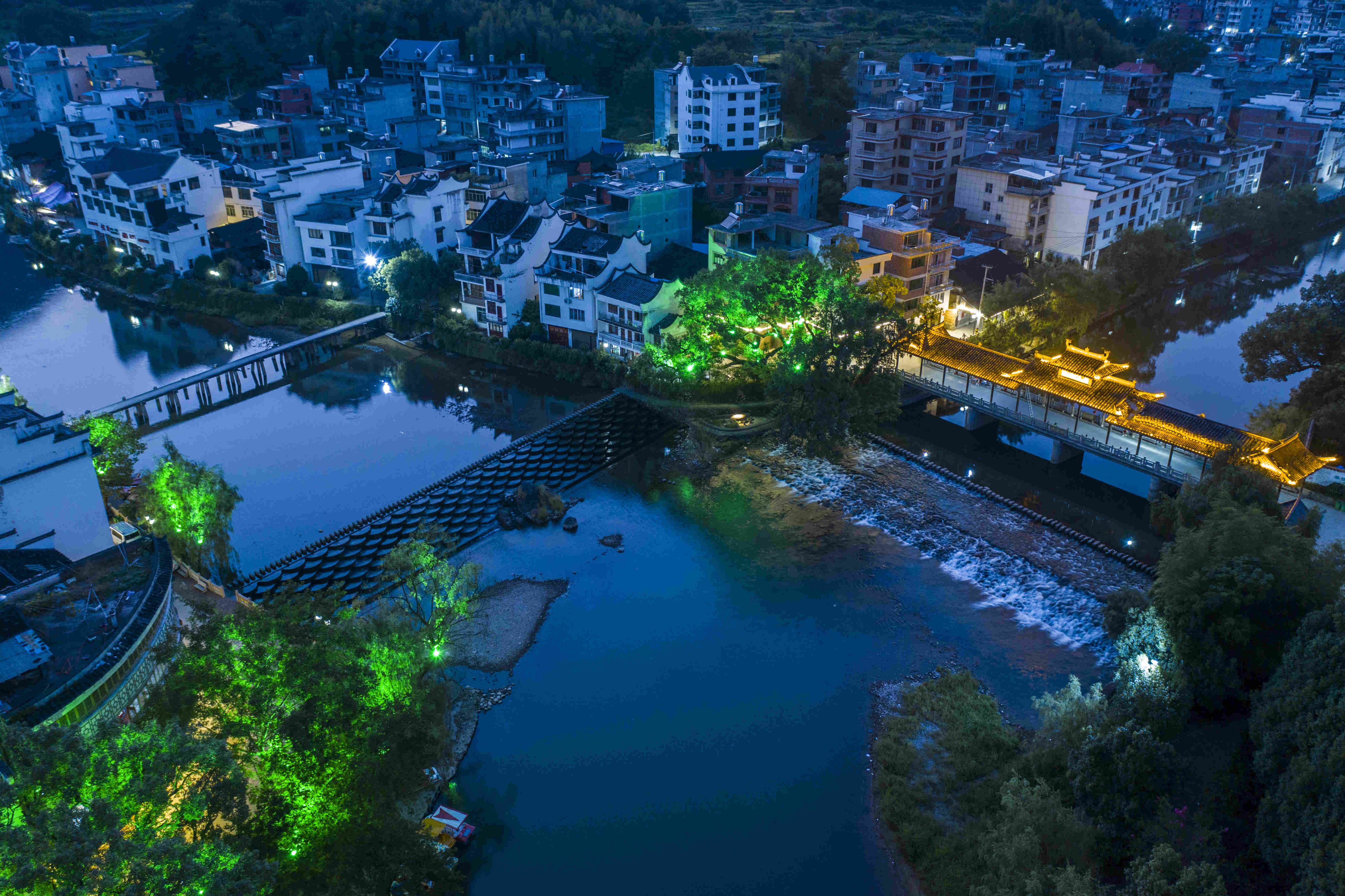 每日一景宁德寿宁天眼瞰犀溪镇风光影展