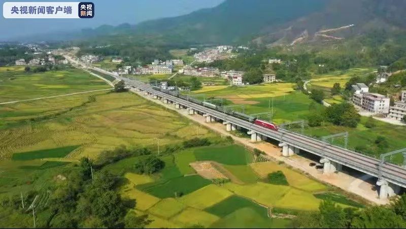 兴泉铁路兴国至清流段,浦梅铁路建宁至冠豸山段9月30日开通运营!