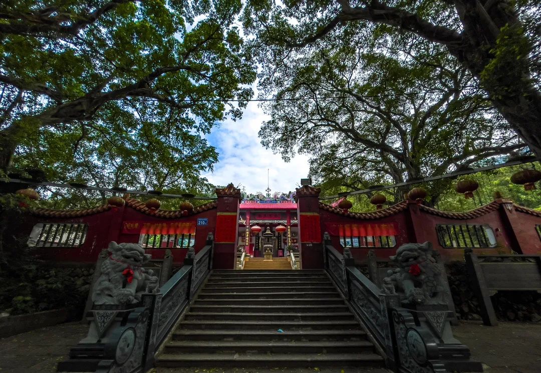 位于晋安区鳝溪风景区内的白马王庙.