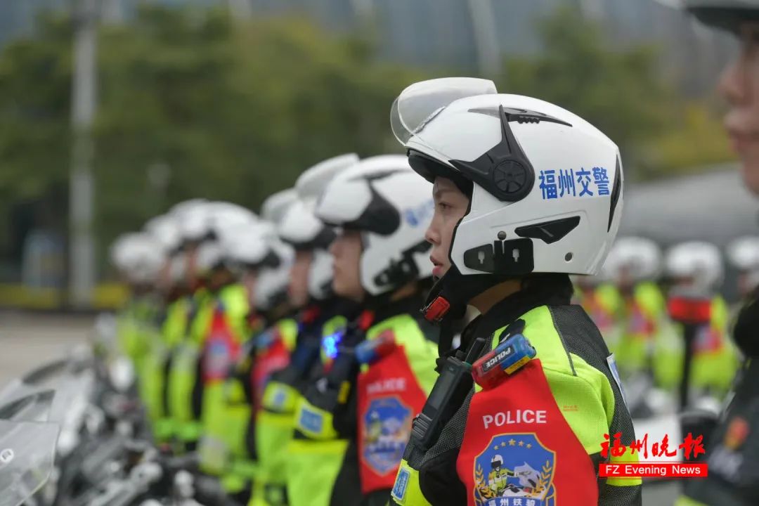 刚刚福州铁骑天团出动