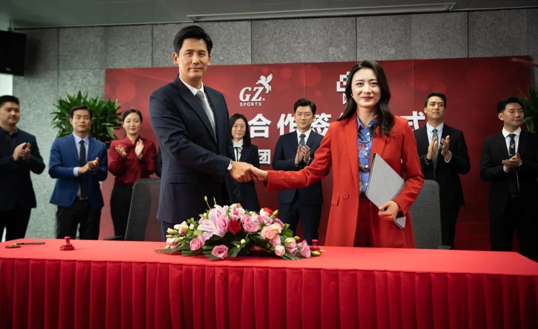 于晓光,甘婷婷,张丰毅,王姬,曹征,张润等演员的实力演技,也得到了观众