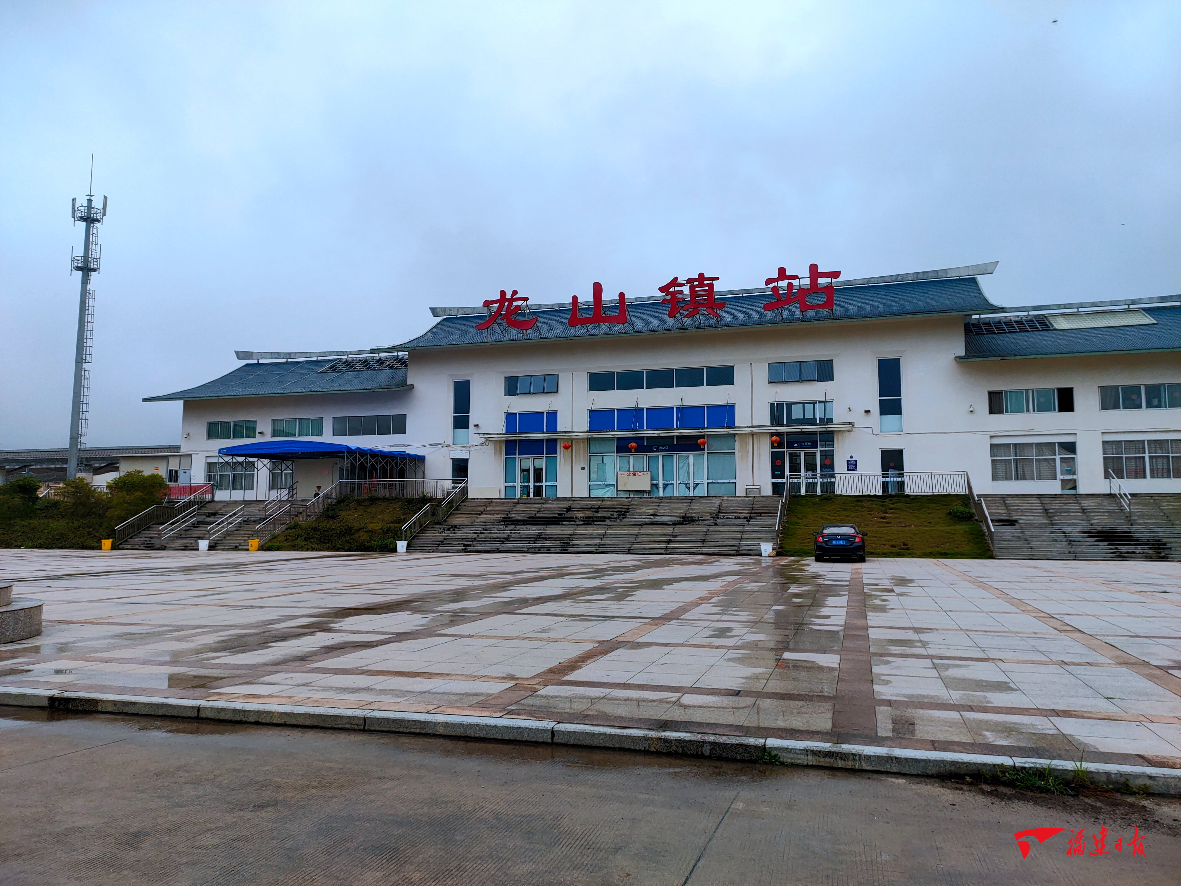 南靖龙山打出防疫组合拳严把高铁站出入关