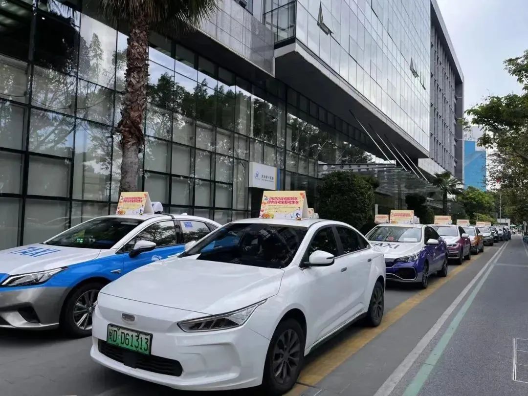 厦门市交通局运输中心组织开展"高考爱心车"行动以来,超700名出租车