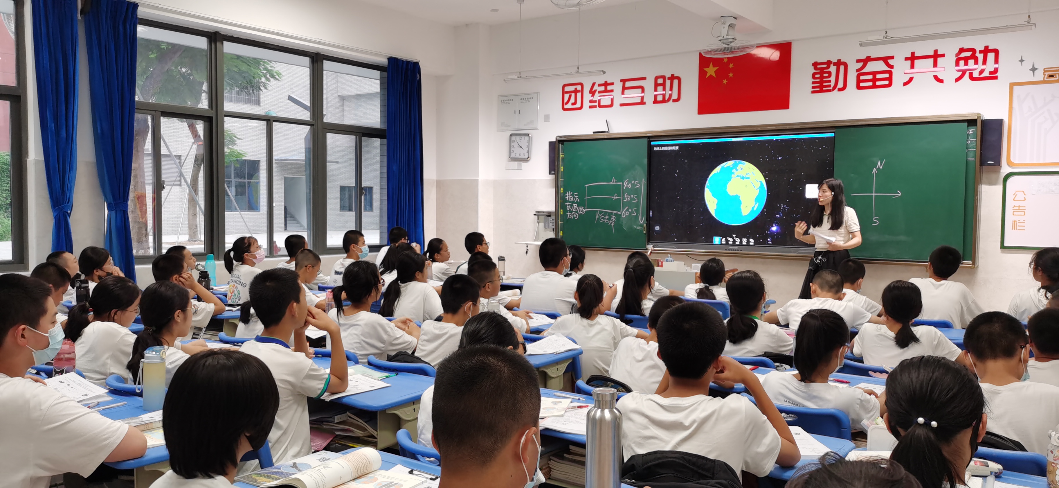 市小学教育管理先进学校,市中小学创客教育基地校……如今,霞林学校已