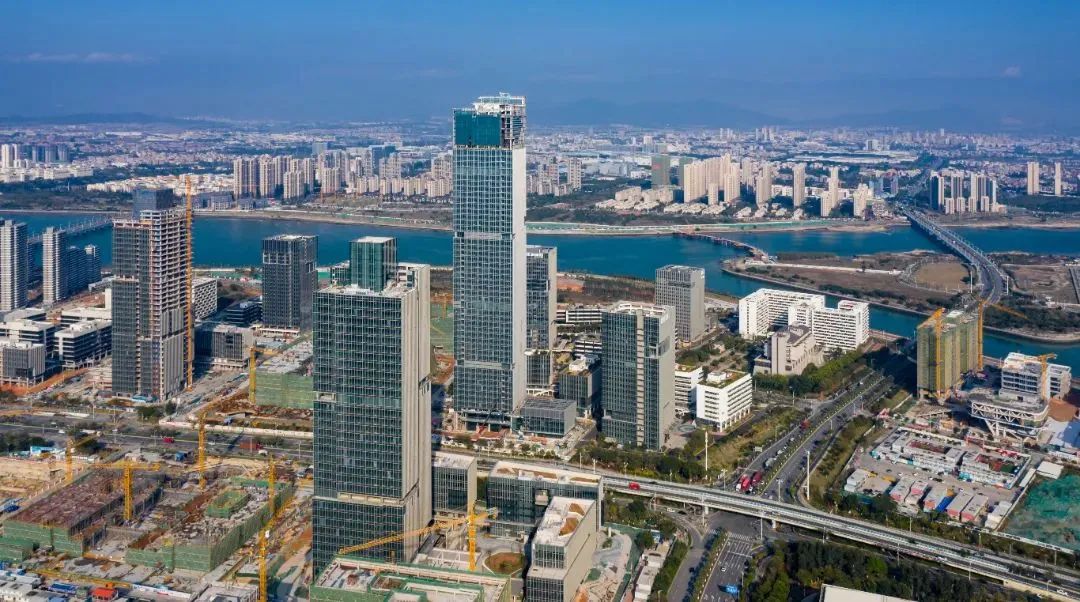 厦门市人民政府关于加快推进旅游业高质量发展的意见》其中提出着力将