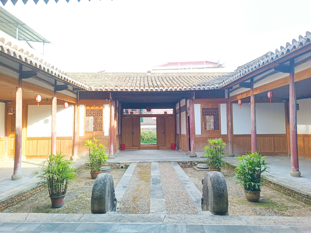 近日,位于浦城县仙阳镇的真德秀故居内,展陈布馆工作正加快推进,让