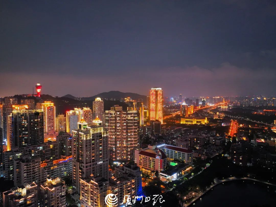 厦门再次惊艳!绝美灯光秀刷爆朋友圈