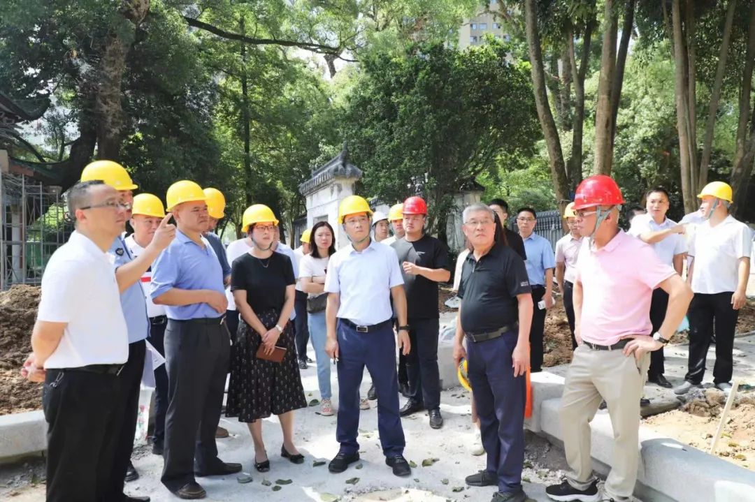 市领导林志生,黄凌及市政府顾问团城乡建设与乡村振兴顾问组首席顾问