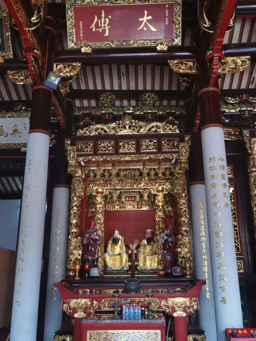 曾氏大宗祠是龙山曾氏族人光前裕后,永不断裂的根,也是供举先贤,缅怀