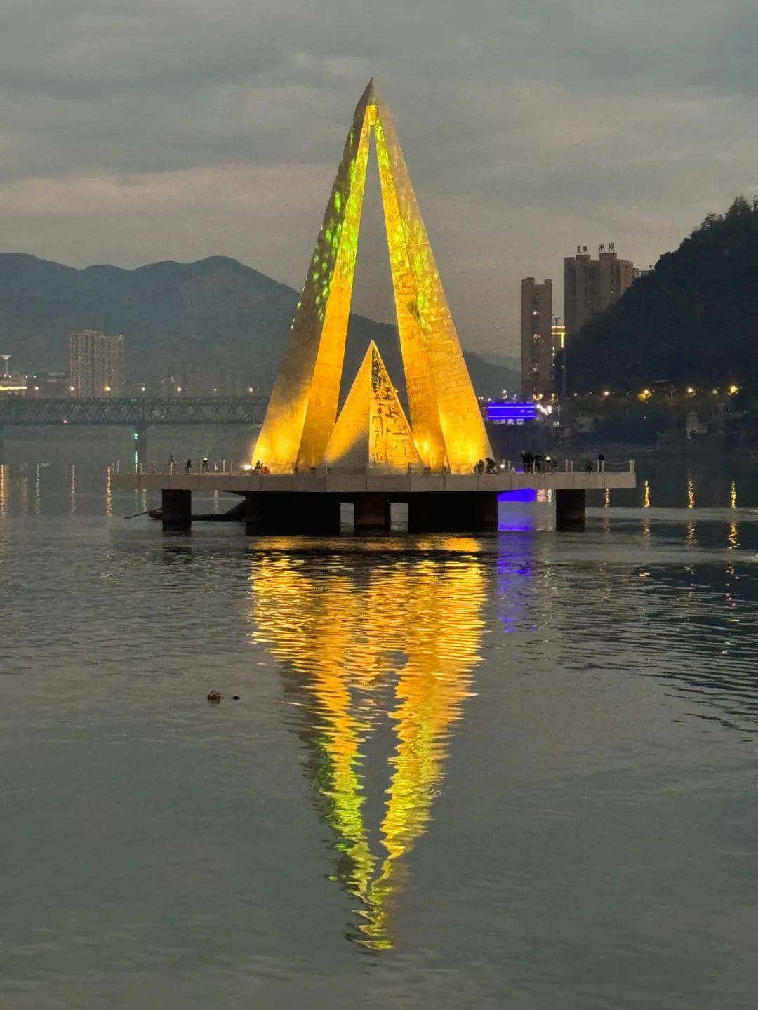 南平市标双剑化龙重新亮灯