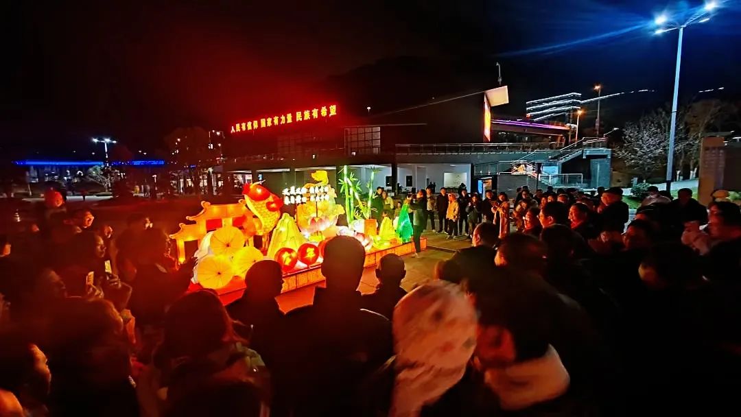 太火爆人人人人宁德人元宵节都这么嗨