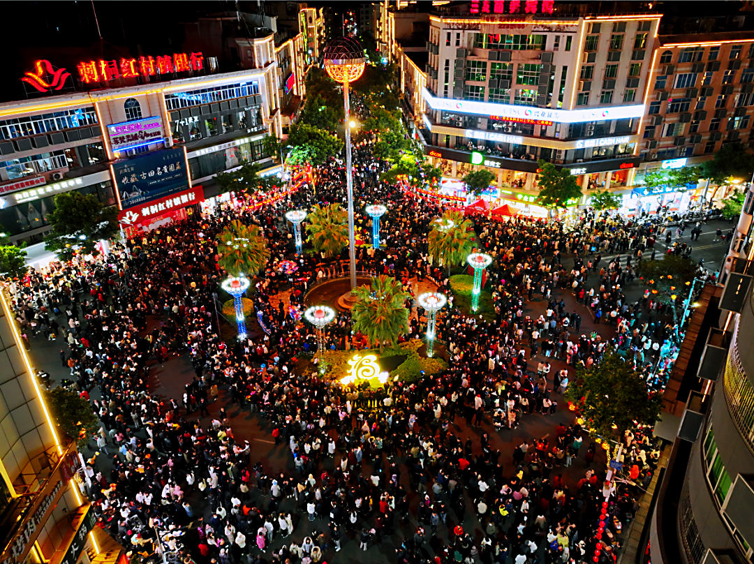 太火爆人人人人宁德人元宵节都这么嗨