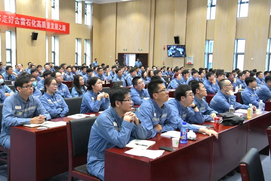 古雷个人资料图片图片