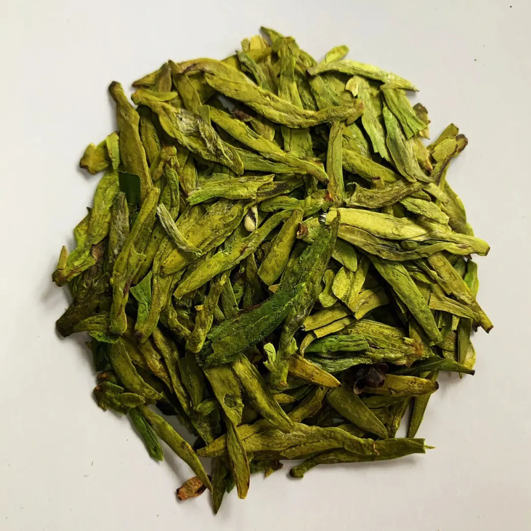 龙抬头喝龙茶赏龙器做人中之龙