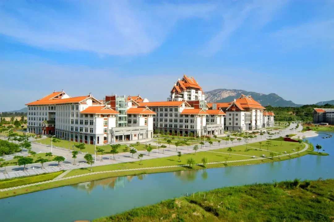 颜值天花板今天的头条属于厦大