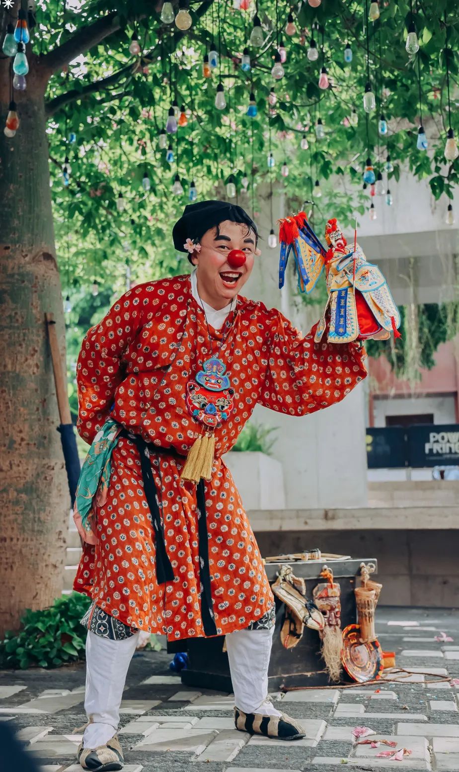范昊如:国潮小丑第一人