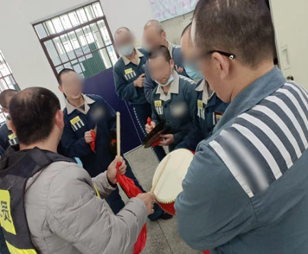 福建漳州监狱:会见室故事  我想做皮影"守"艺人