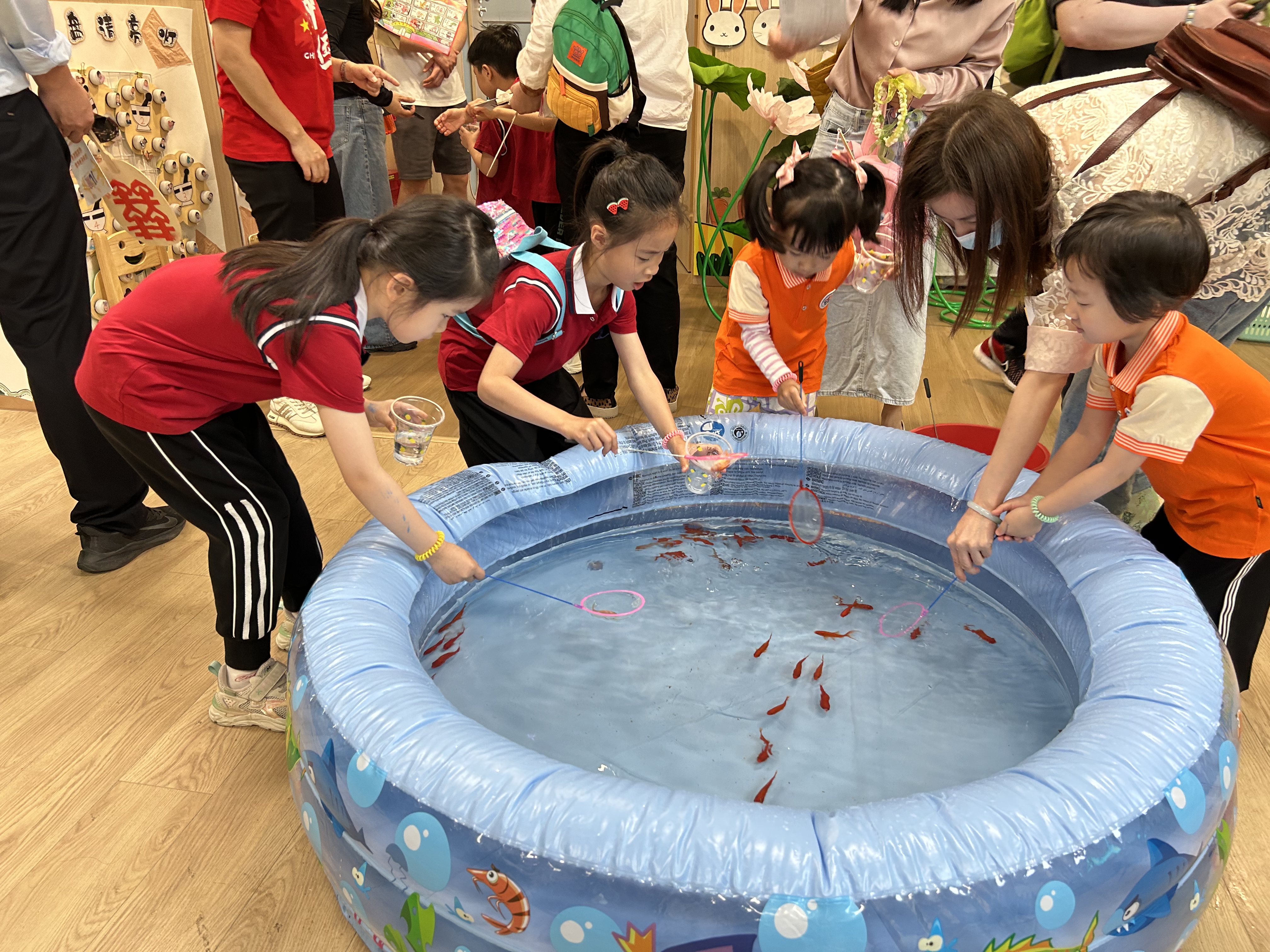 福建省直屏西幼儿园开展六一亲子游园活动