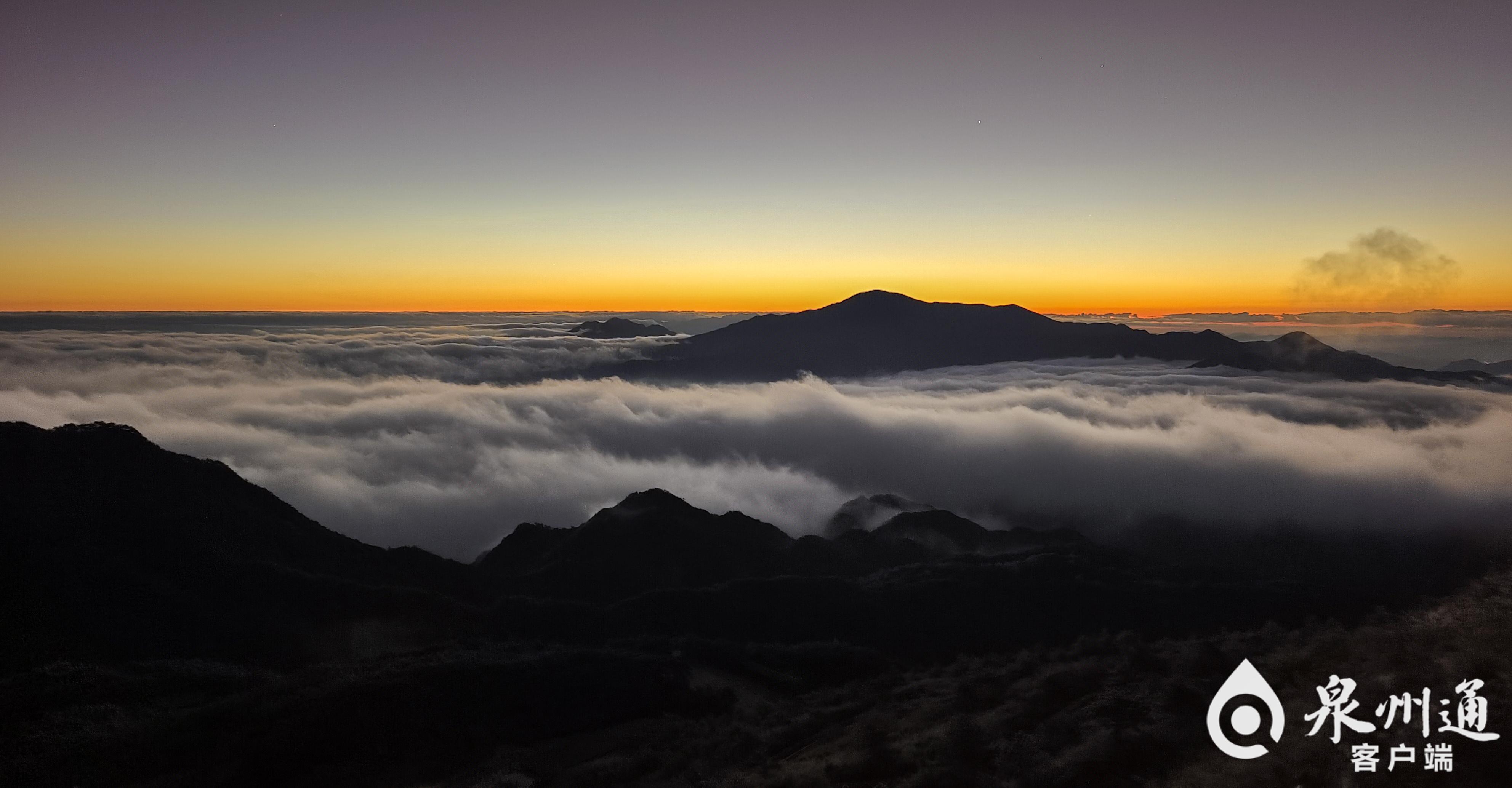 太美啦!泉州九仙山日出云海雾凇齐现